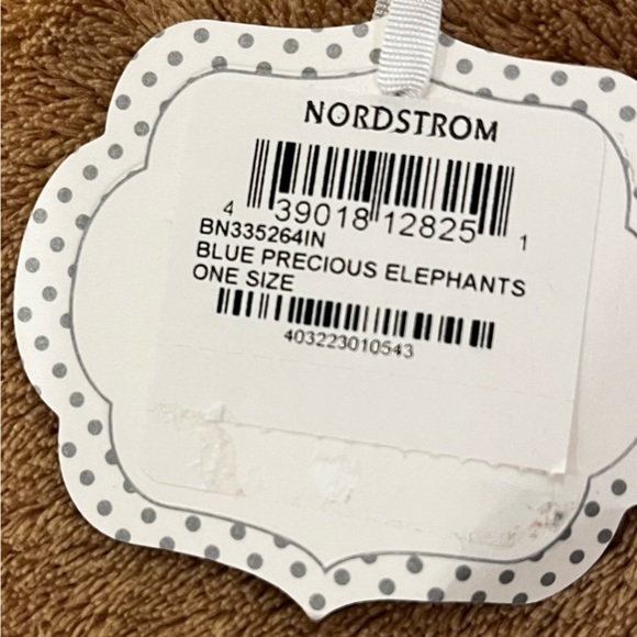 Nordstrom Baby Blanket - Blue Precious Elephants - Super Soft - NWT - Picture 4 of 4